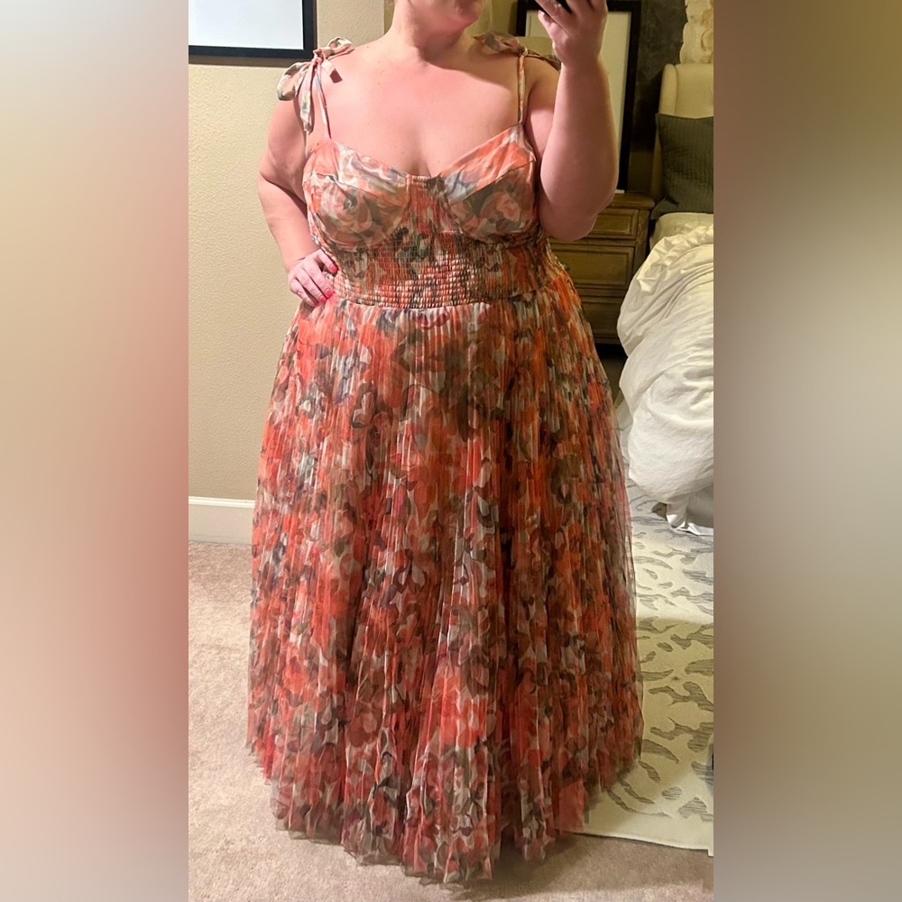 Hutch Floral Dress with Tie Straps - Picture 4 of 12